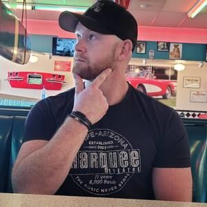 Meet your Posher, Eli